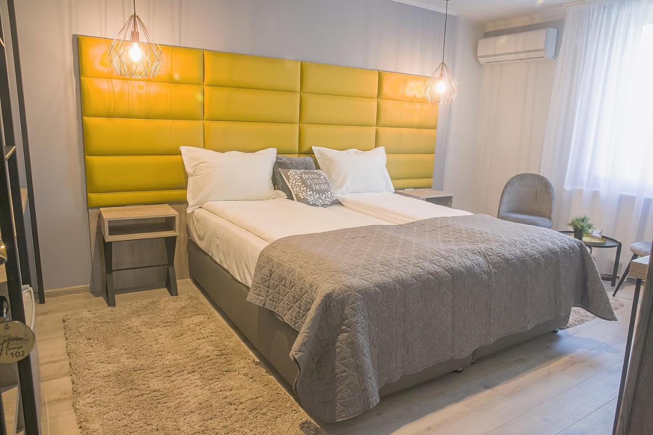 Hotel Corvin House Hunedoara Exterior foto