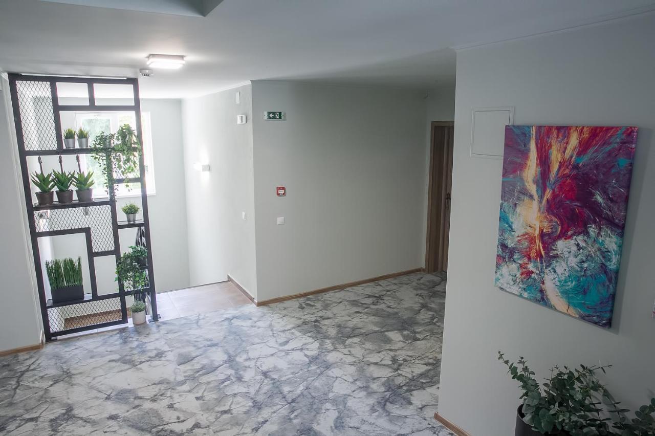 Hotel Corvin House Hunedoara Exterior foto