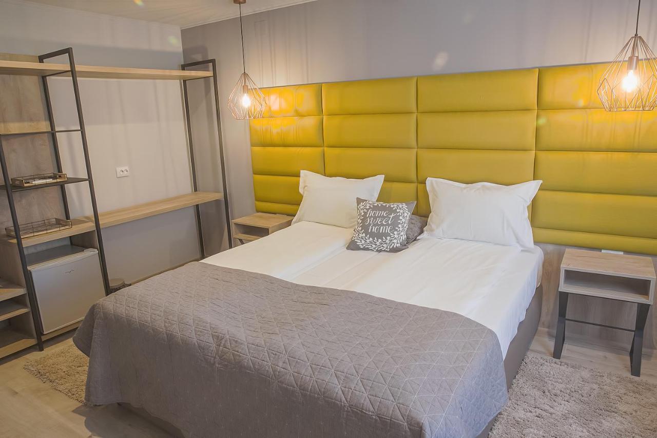 Hotel Corvin House Hunedoara Exterior foto